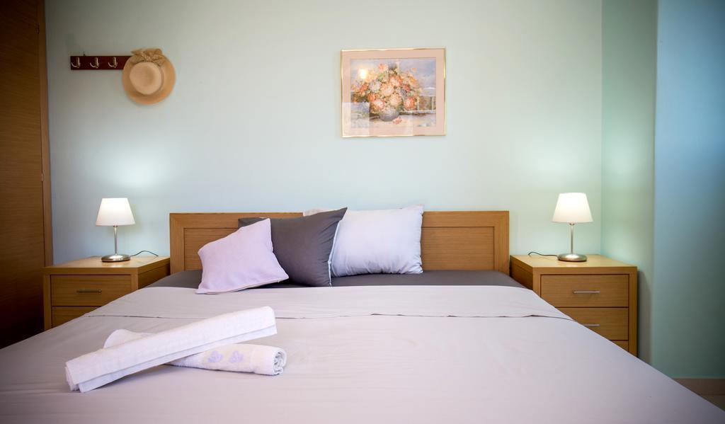 Aphrodite Villas Koinira Extérieur photo