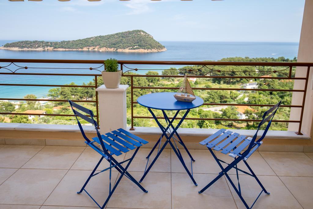 Aphrodite Villas Koinira Extérieur photo